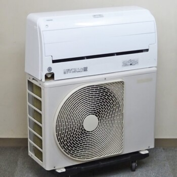 東京都板橋区で2021年製の東芝のルームエアコン【中古品】を買取しました。